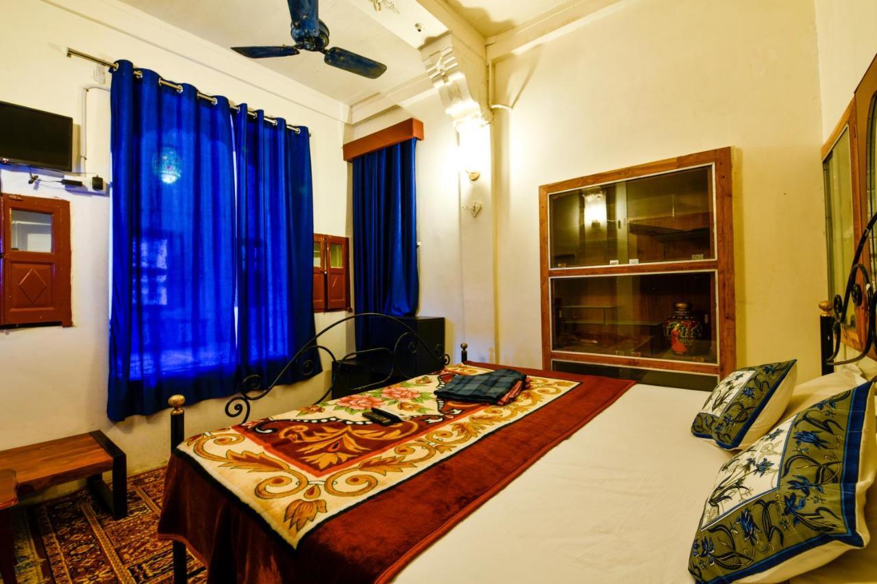 Jaswant Bhawan Home Stay Jodhpur  Exteriör bild